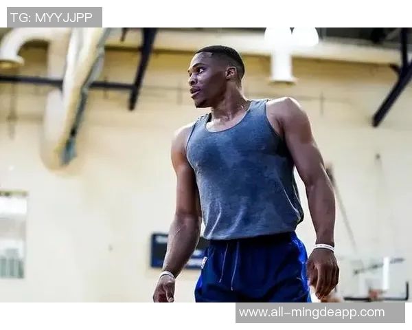 威少第三节表现惊艳科尔称其为年轻球员上了一堂生动的课 威少第三节表现惊艳科尔称其为年轻球员上了一堂生动的课