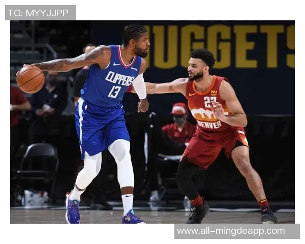 乔治状态回暖24分钟砍下21分5篮板3助攻2抢断三分球表现惊艳 乔治状态回暖24分钟砍下21分5篮板3助攻2抢断三分球表现惊艳